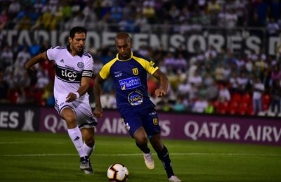 Olimpia no pudo ante la Universidad de Concepción del misionero Portillo