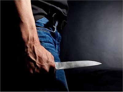Fue denunciado por violencia familiar y desafió a policías con cuchillo