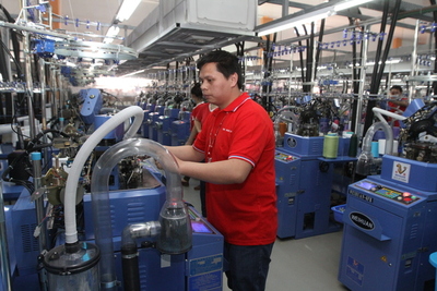 Indicadores de empleo se mantienen a pesar de la desaceleración, dicen