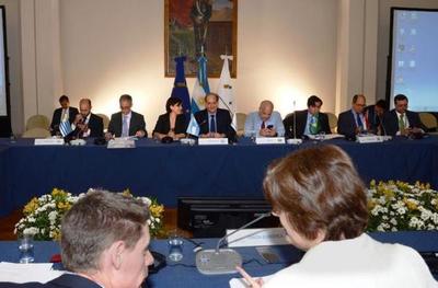 Avance "favorable" en acuerdo Mercosur y la Unión Europea