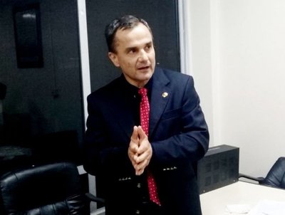 Argaña demanda por robo electoral