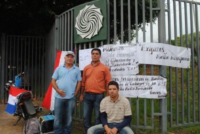 EBY: exfuncionarios piden ser reincorporados a sus funciones