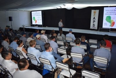 Presentan plataforma que permite agricultores conocer situación del suelo