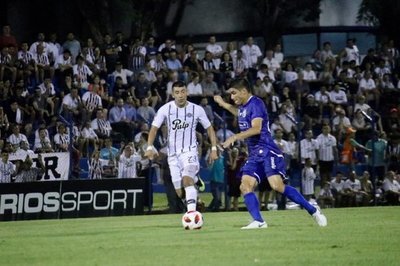 Con DT nuevo, Sol busca reponerse