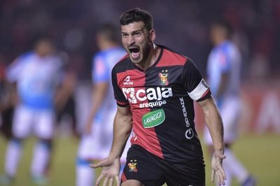 Melgar se recupera y empuja a Junior