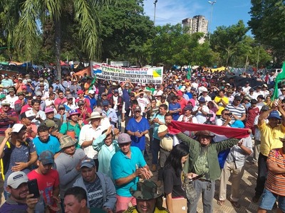 Campesinos e indígenas se declaran “en vigilia”