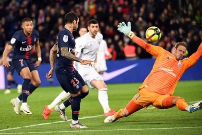 París SG empata con Estrasburgo