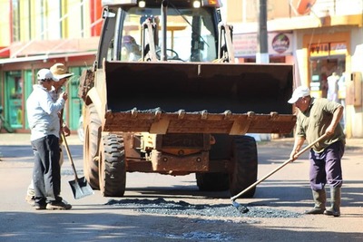 Bachean parte de supercarretera que se encuentra en pésimo estado