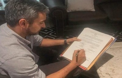 Ejecutivo confirma aumento salarial para docentes