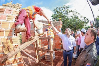 Abdo sigue buscando unidad a un año de las elecciones