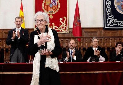 Devota de “El Quijote”, Ida Vitale recibe el Premio Cervantes
