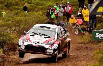 Ott Tänak se luce en el arranque