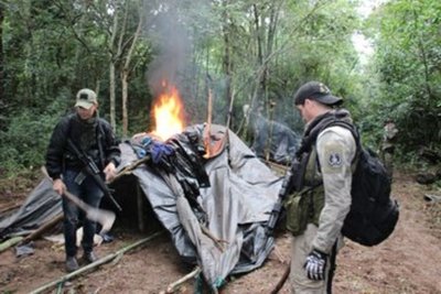 Allanan campamentos donde supuestos narcos esclavizaban a niños indígenas