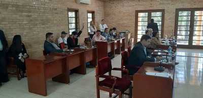 Asegura que buscará dialogar con concejales