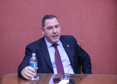 Fiscales anticorrupción tienen en la mira a parlamentarios en procesos por crímenes