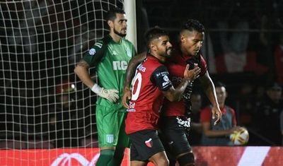 Guaraní quiere a Esparza y otros “Clase A”