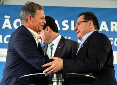 El Ejecutivo no hará nada “a espaldas de la gente”