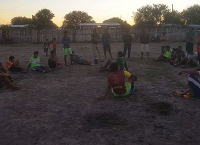 Los futbolistas que ayudarán al Club Sportivo Puerto Diana