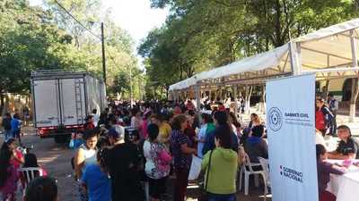 Refuerzan asistencia a damnificados