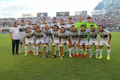 Tricampeón de punta a punta y de yapa invicto