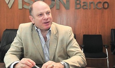 Explican que transferencias de monedas entre bancos son normales
