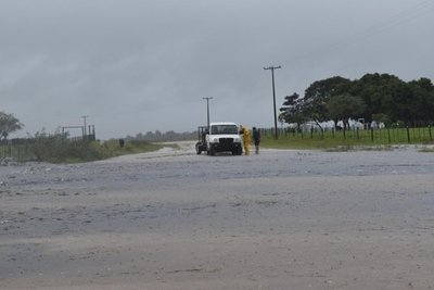 Comunidades de Ñeembucú continuarán aisladas por lluvias