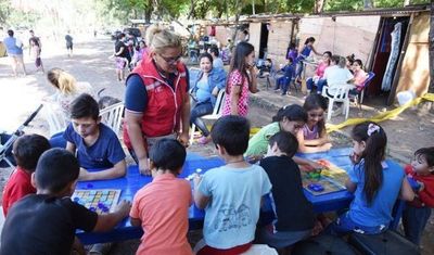 Hay más de 3.000 niños en refugios y urgen alimentos y kits de limpieza