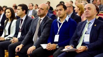 Concluyó encuentro de empresarios en CDE