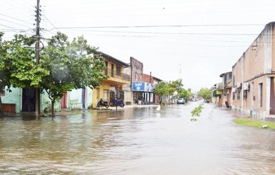 El río Paraguay llega a los 8,73 metros