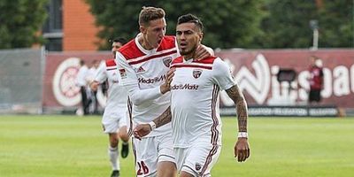 Dos goles de Lezcano en Alemania