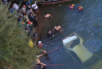 Esteño desaparece en río Yguazú tras accidente
