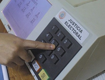 Tribunal se dispone a preparar comicios con urnas electrónicas