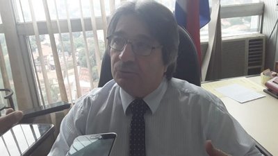 Camarista renuncia por sentirse desprotegido