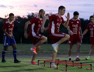 La selección reanuda ensayos, pensando en Guatemala