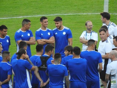 La efusiva arenga de Berizzo antes del debut
