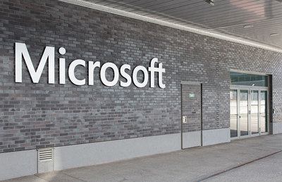 Microsoft Employees Question C.E.O. Over Company’s Contract With ICE