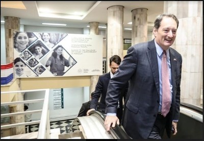 Embajador de los EEUU valoró fortaleza de la economía paraguaya
