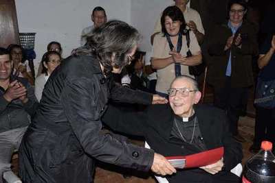 Pa'i Carlos; sesenta años al servicio de la Iglesia Católica
