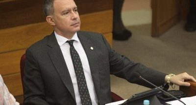 Exigen destitución de Silva Facetti del JEM por mal uso de influencias