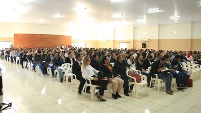 Docentes de Canindeyú se capacitan contra todo tipo de abuso y suicidio