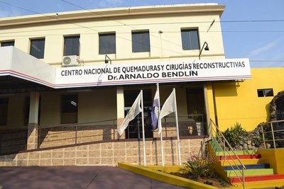 Centro Nacional de Quemadura recibe modernos equipos e insumos