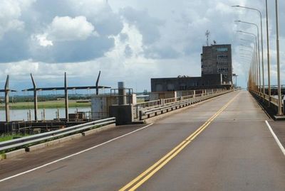 Paso fronterizo Ayolas-Ituzaingó: imposible la terminación de obras para el 16 de julio