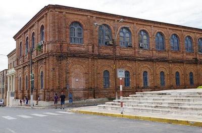 "Cientos de elementos" sostienen acusación contra joven de la UCA, dice fiscal