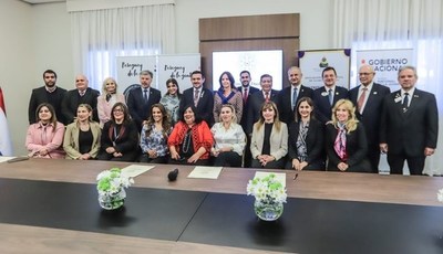 Con apoyo de la primera dama, inician campaña para luchar contra las drogas