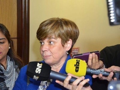 'Soy mujer, pero no por eso voy a defender a ministras corruptas, vendidas y bandidas'