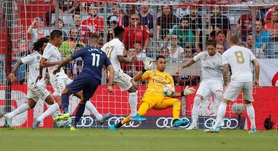 Keylor alimenta el debate en la portería