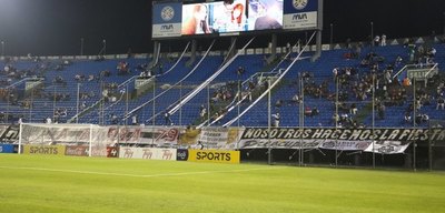 El hincha le está dando la espalda al campeón