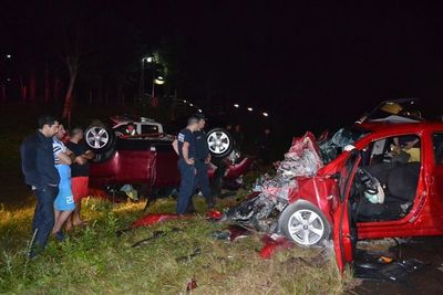 Cuatro fallecidos tras choque frontal en Misiones