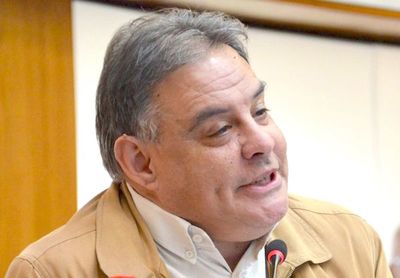 “Estamos al borde de la recesión”
