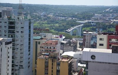 Casas de cambio paraguayas, claves para lavadores brasileños de dinero
